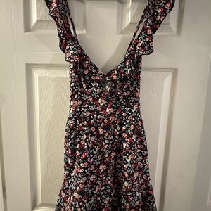 NWOT SHEIN Floral Ruffle Strap Romper